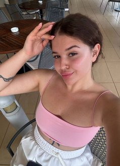 Alexa - escort in Phuket Photo 2 of 4