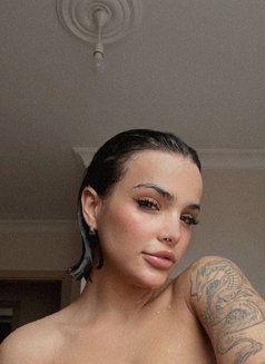 ALEXA SEXY YOUNG AND HOT - escort in Muscat Photo 3 of 15