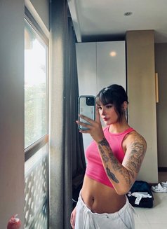 ALEXA SEXY YOUNG AND HOT - escort in Muscat Photo 8 of 15