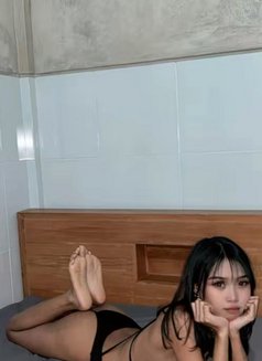 Alexa Skinny - escort in Bali Photo 3 of 6