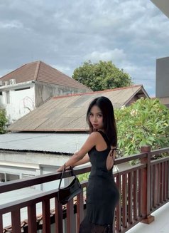 Alexa Skinny - escort in Bali Photo 3 of 6