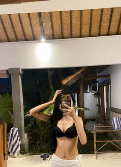 Alexa Skinny - escort in Bali Photo 5 of 6