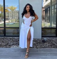 Alexa, Hottest Bitch - escort in Ahmedabad