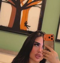 Alexa Súper Hot - escort in Muscat