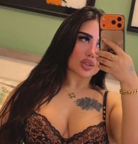 Alexa Súper Hot - escort in Muscat