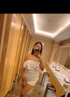 Alexa the Voluptuous Girl - escort in Hong Kong Photo 8 of 8