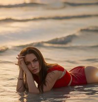 Alexa - escort in Paris