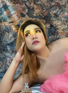 Alexa White Manila Manila - Transsexual escort in Manila Photo 3 of 12