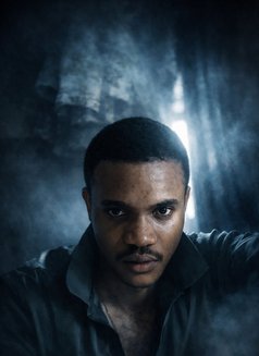 Alexander - Male escort in Port Harcourt Photo 1 of 3