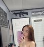 Alexandra Escort - puta in Makati City Photo 1 of 6
