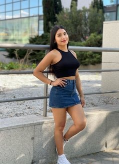ALEXANDRA MATARAN - Transsexual escort in Barcelona Photo 3 of 18