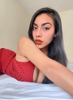 ALEXANDRA MATARAN - Transsexual escort in Barcelona Photo 10 of 18