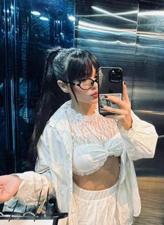 ALEXANDRA NEW IN MUSCAT - puta in Muscat Photo 8 of 11