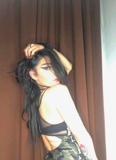 Alexandra - Transsexual escort in Berlin Photo 3 of 8