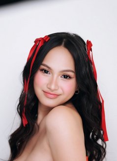 Alexandra Rivera - escort in Singapore Photo 7 of 12