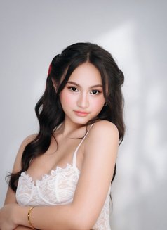 Alexandra Rivera - escort in Singapore Photo 8 of 12