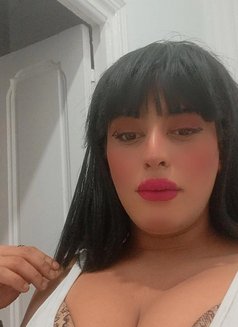 Alexandra - Transsexual escort in Tunis Photo 2 of 3