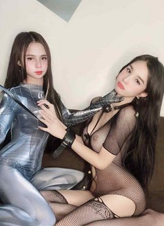 Alexia and Jing - escort in Taipei Photo 10 of 11