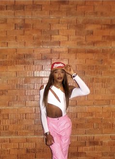 Alexis Femboy - Transsexual escort in Nairobi Photo 2 of 3