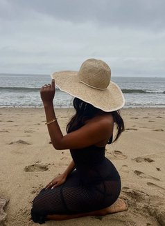 Alexis - Agencia de putas in Mombasa Photo 2 of 5