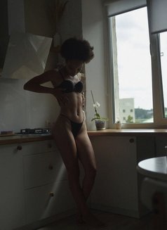 Alexis - escort in Hong Kong Photo 6 of 17