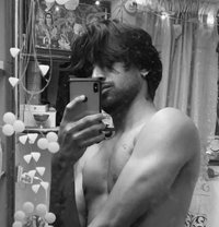 Alexx - Male escort in Bangalore