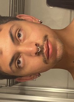 Alexandre - Male escort in Lisbon Photo 6 of 6