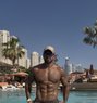 Alexxx - Male escort in Dubai Photo 5 of 8