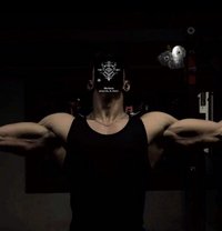 Aley Gee - Acompañantes masculino in Lahore