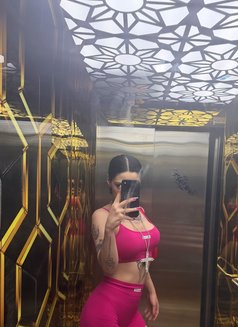 Aleyna - Transsexual escort in Riyadh Photo 15 of 17