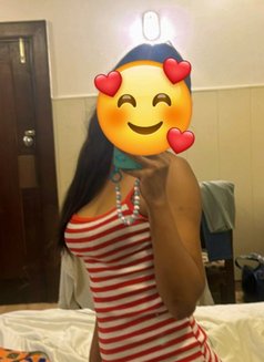 Alfajazz Dusky Personalize Beauty - puta in Bangalore Photo 4 of 6