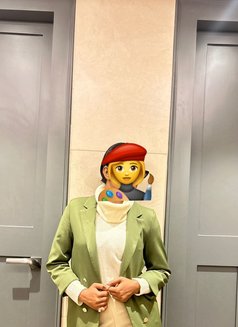 Alfajazz Dusky Personalize Beauty - puta in Bangalore Photo 6 of 6