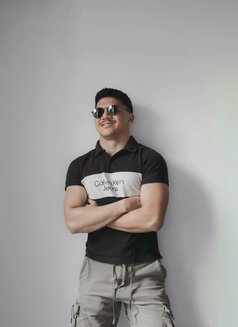 Alfarizi - masseur in Makassar Photo 10 of 21