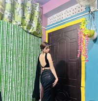 Lunia - Acompañantes transexual in New Delhi