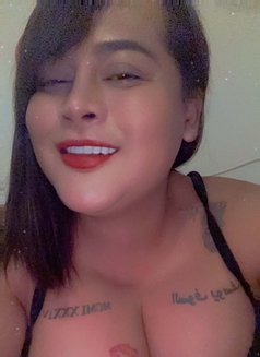 Alhona Ladyboy 🇦🇪 - Transsexual escort in Dubai Photo 3 of 9