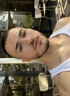 Ali - Male escort in Dubai Photo 8 of 10