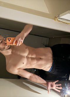 Ali - Male escort in Dubai Photo 8 of 10