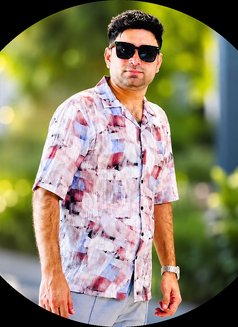 Ali_c.heema - Male adult performer in Dubai Photo 5 of 6