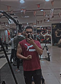 Ali El Alaraby - Male escort in Cairo Photo 8 of 10