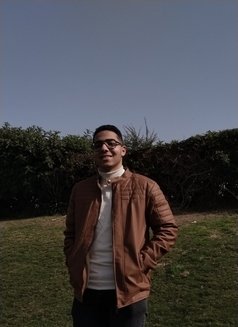 Ali El Alaraby - Male escort in Cairo Photo 4 of 11
