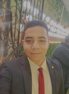 Ali El Alaraby - Male escort in Cairo Photo 3 of 13