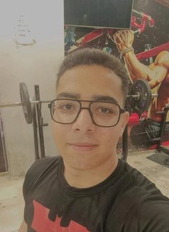Ali El Araby - Male escort in Cairo Photo 3 of 12