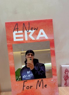 Ali - Male escort in Riyadh Photo 1 of 3