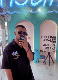 Ali - Male escort in Riyadh Photo 3 of 3