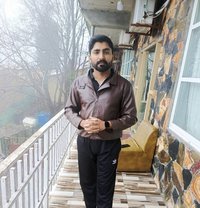 Ali Hassan - Acompañantes masculino in Lahore