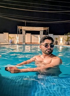Ali Hassan - Male escort in Lahore Photo 3 of 3
