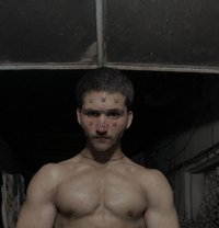 Anderson jr. - Acompañantes masculino in Peshāwar