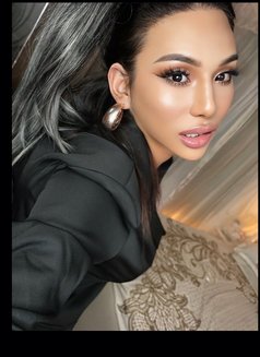 Ali KettyWeni - Transsexual escort in New Delhi Photo 8 of 20