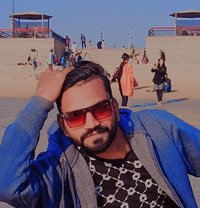 Ali Khan - Male escort in Karāchi