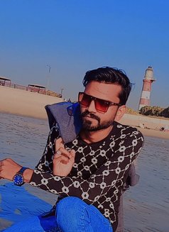 Ali Khan - Male escort in Karāchi Photo 3 of 3
